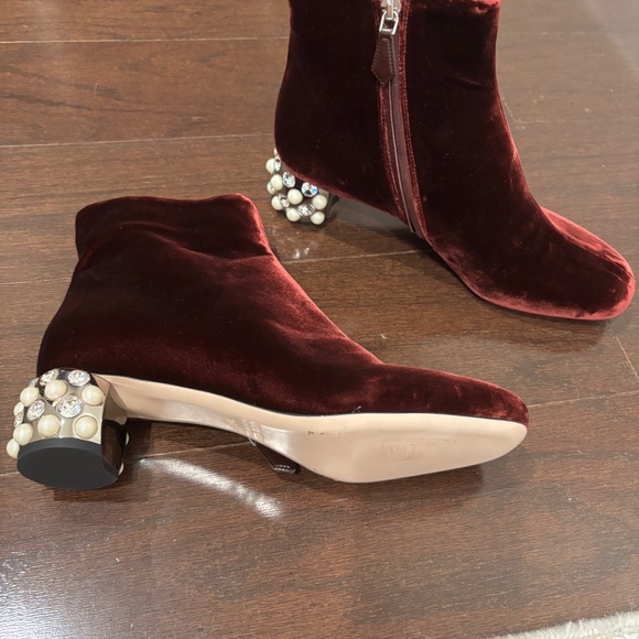 NEW-Miu Miu Suede Burgandy Crystal-Pearl Embellishment Boots Size US 7.5 - Picture 6 of 8